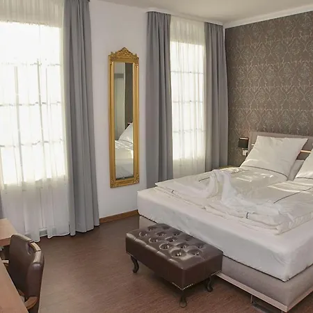 Vittoria Hotel-restaurant